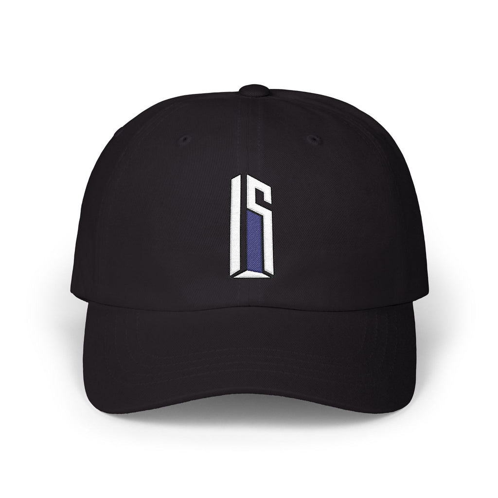 Minimal 3D Letter Dad Cap — White Embroidered 'S' Baseball Hat